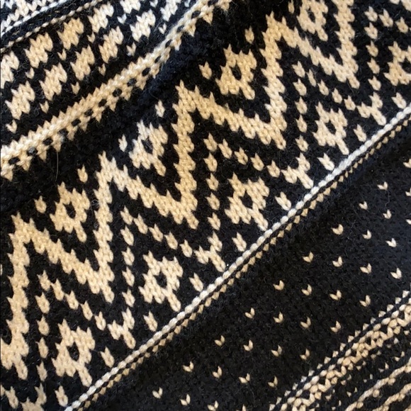 Hoity tooth cardigan! Never worn! - Picture 2 of 2